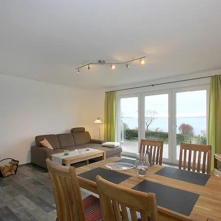 F-1037 Haus Neuendorf - Kaminfeuer Дом отдыха Путбус